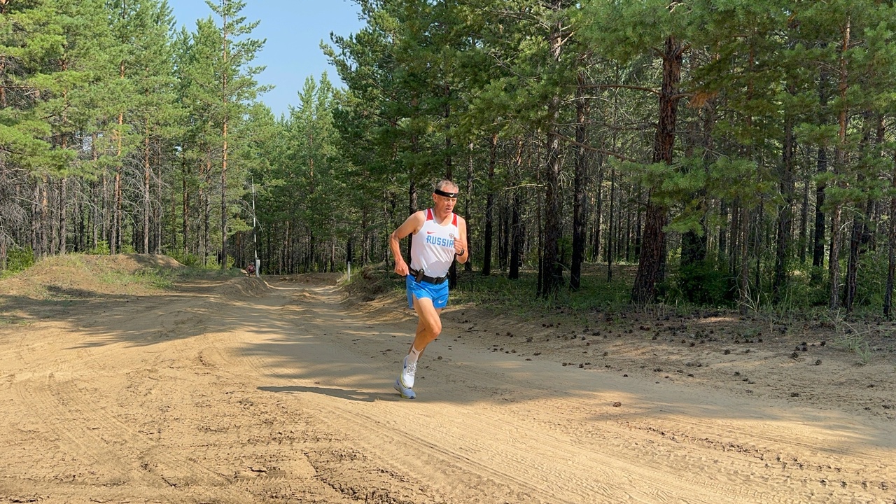 Юрий Любовников